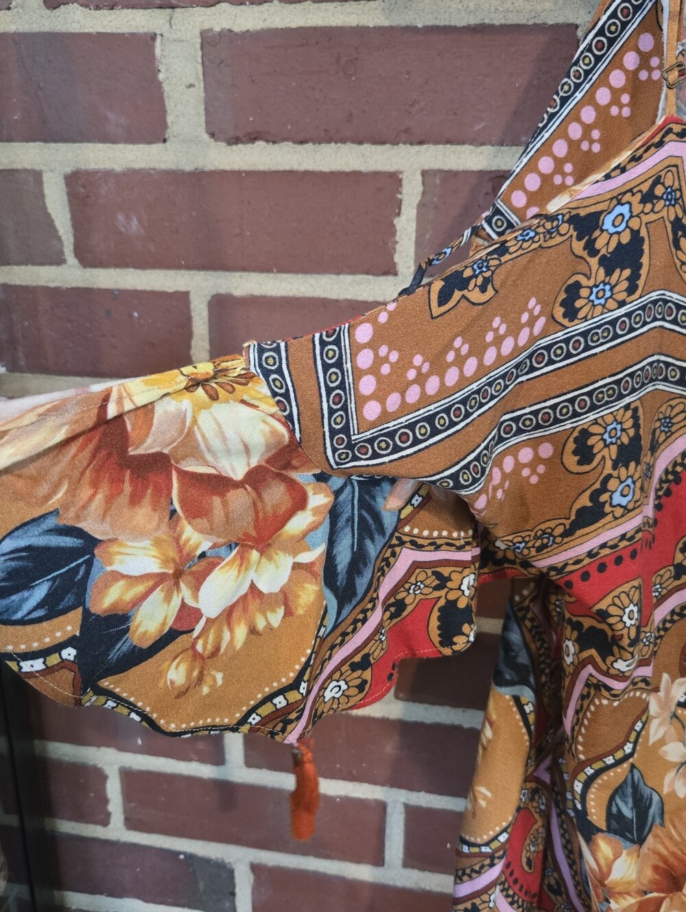 FARM Rio Red & Gold Floral Cold-Shoulder Mini Dress - Picture 10 of 10